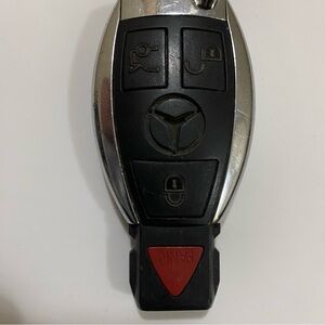 Mercedes Benz Key Fob Remote 5 Button Panic Trunk Lock Unlock OEM Needs Battery